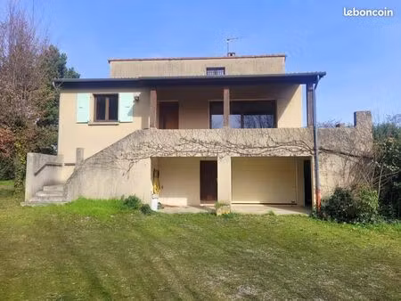 maison 6 pièces 150 m²