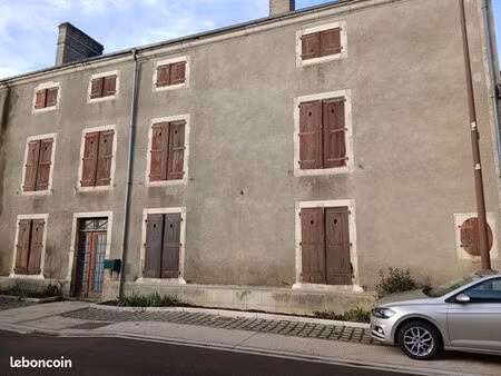 maison 14 pièces 240 m²
