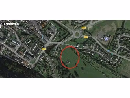 terrain constructible 12 323 m²