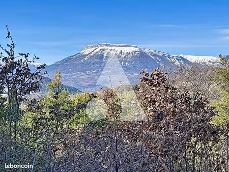terrain 761 m² rambaud