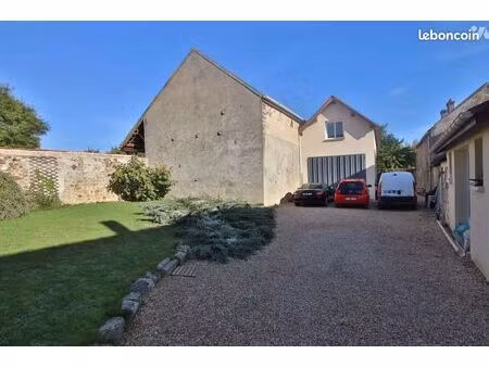 ? maison de caractère du xixᵉ siècle – 1h de paris – 1200 m² de terrain – gare accessible 