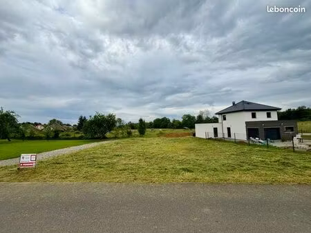 terrain 773 m² viabilisé – argiésans (90800)