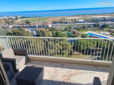 3p dernier etage domain du loup