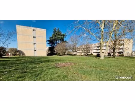 appartement traversant 77m2 - aucun travaux - parking - cave - egly