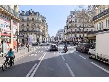 local commercial 112 m²