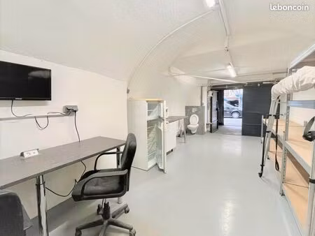 depot - entrepot 53 m² nice