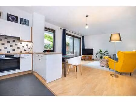 appartement avec terrasse xxl au cœur d’ixelles