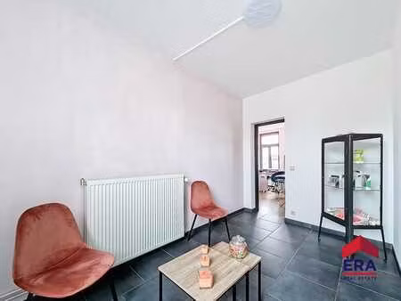 a louer surface bureau – 1er étage – ans