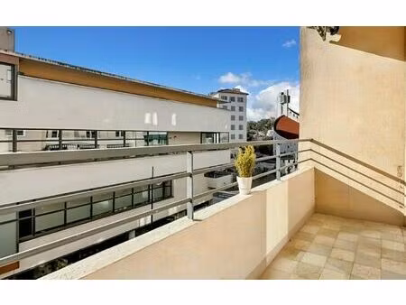 appartement antibes 63.1 m² t-3 à vendre  315 000 €
