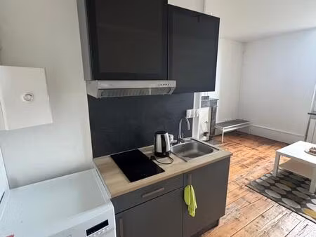 t1 bis lumineux et confortable 25 m² - proche gare de castelnaudary