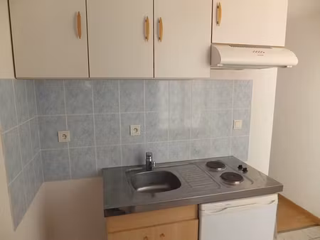 f3 avec cuisine equipee - jaude