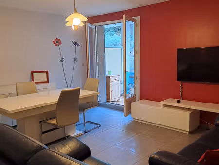 appartement f2 meublé 45 17 m2 - 1oétage balcon et cave