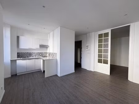 f2 au coeur de la ville