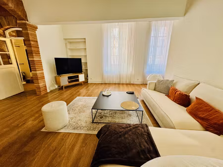 carmes - vaste t3 de 96m2 avec parking