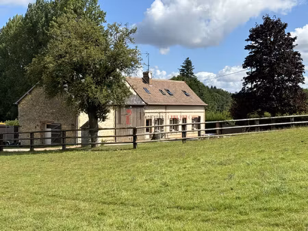 propriété de 12 5 ha avec maison et dépendances idéale pou