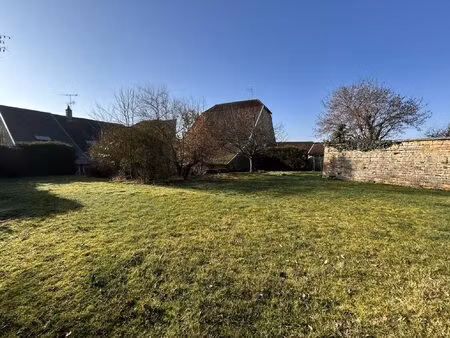 maison 150 00 m²  4 chambres  terrain 1065 00 m²