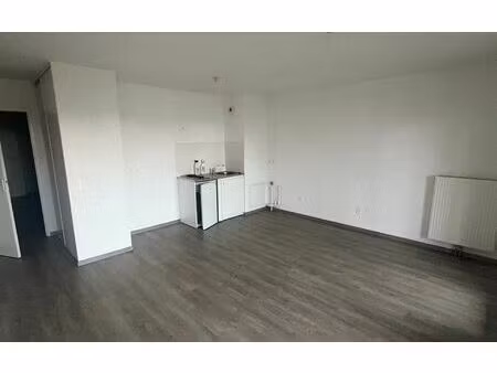 location appartement  46.5 m² t-2 à mons-en-baroeul  748 €