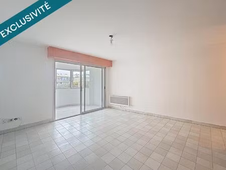 studio 26 m² au cœur de saint-raphaël – petit par la taille  grand par l’emplacement