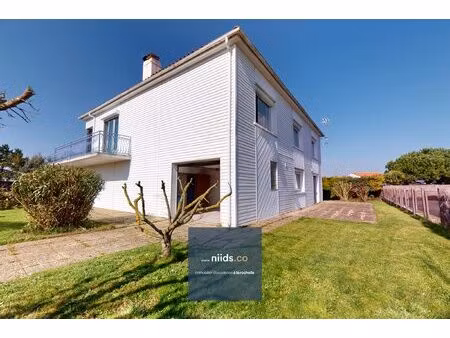 angoulins – maison familiale 217 m²  6 chambres  piscine couv