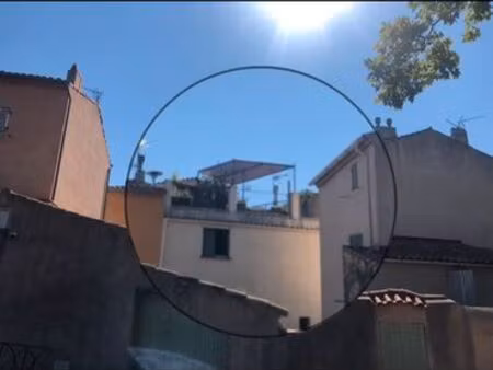 bien rare à ceyreste ( maison + terrasse )