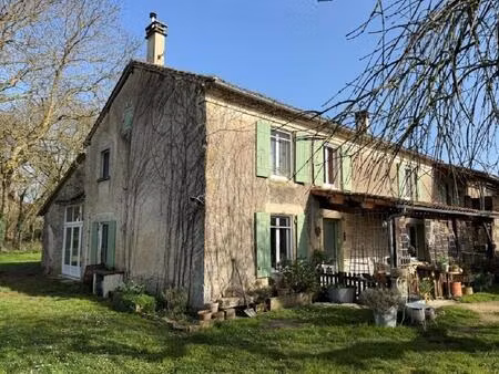 vente maison 5 pièces 150 m² villefagnan (16240)