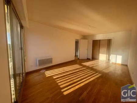 location appartement 2 pièces à trouville-sur-mer (14360) : à louer 2 pièces / 50m² trouvi
