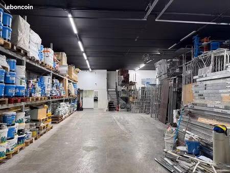 local depot entrepot bureaux