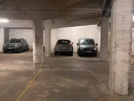 loue place parking - gare montparnasse hall 2