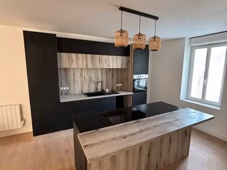 maison parthenay centre