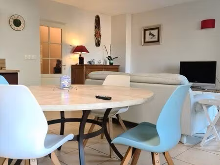 agréable et lumineuse maison proche du centre ville