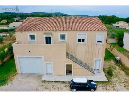 superbe maison avec atelier et garage – 360 m² en zone artisanale