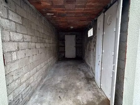 garage / box à louer - hyper centre de coutances