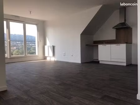 appartement 3 pièces 70 m²