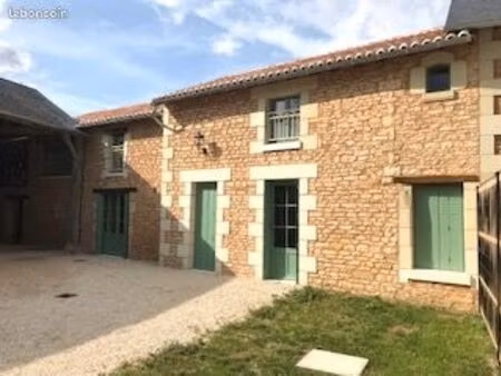 location maison rénovée t4 moncontour