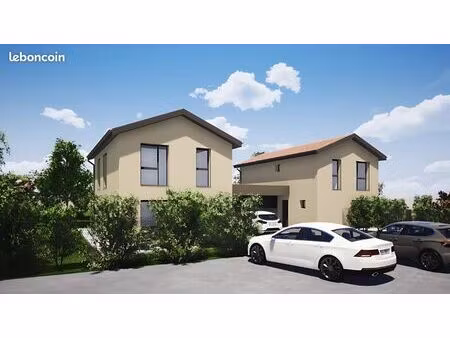 villa 5 pièces 121 m²