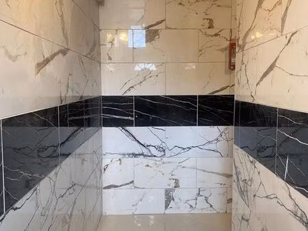 hotel 250 m² étampes