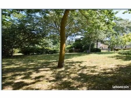 terrain 840 m² salles sur l hers