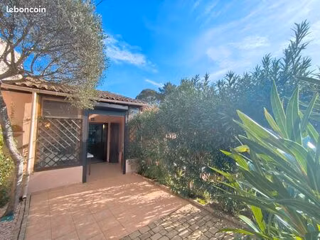 mini-villa 3 pièces  baie de pinarello  plage à 200 m