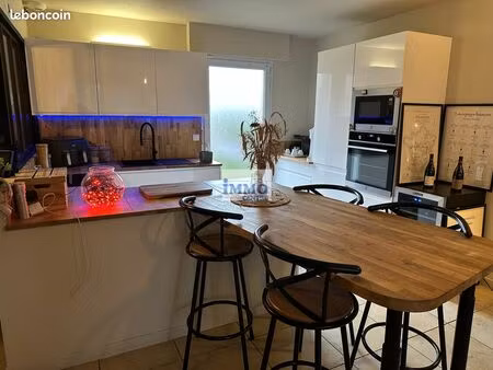 maison 4 pièces 90 m²