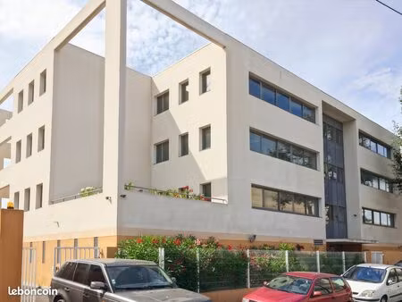 bureaux 99 m² marseille