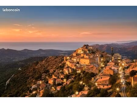 fonds de commerce bar-restaurant (licence iv). beaucoup de charme. rénové en 2024. cuisine