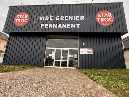 vide grenier permanent