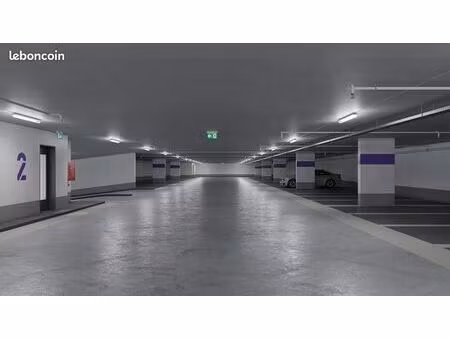 parking 110 m² colombes