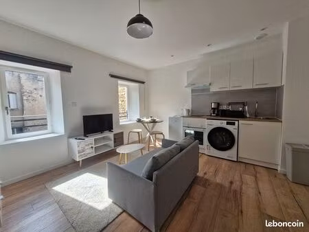 studio 1 pièce 22 m²