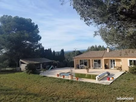 maison t5 sur les hauteurs de badens