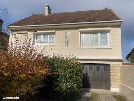 pavillon 6 pièces 100 m²