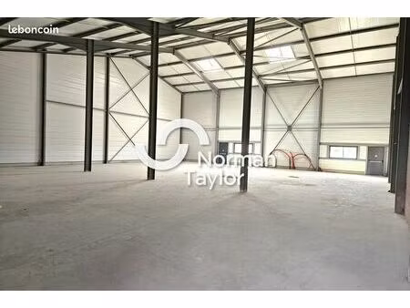 local d'activité 480 m²