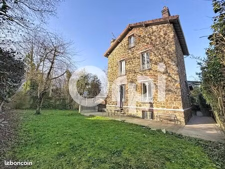 maison 5 pièces 132 m²