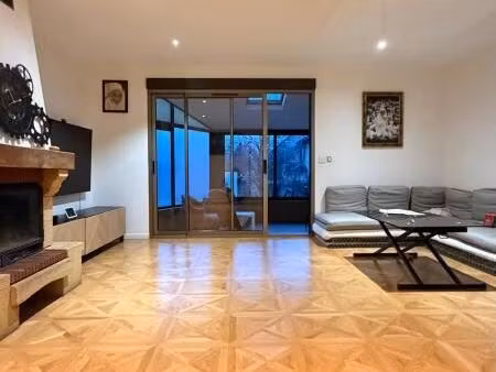 maison 6 pièces 160 m²