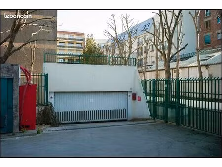 parking securise clichy entree de ville